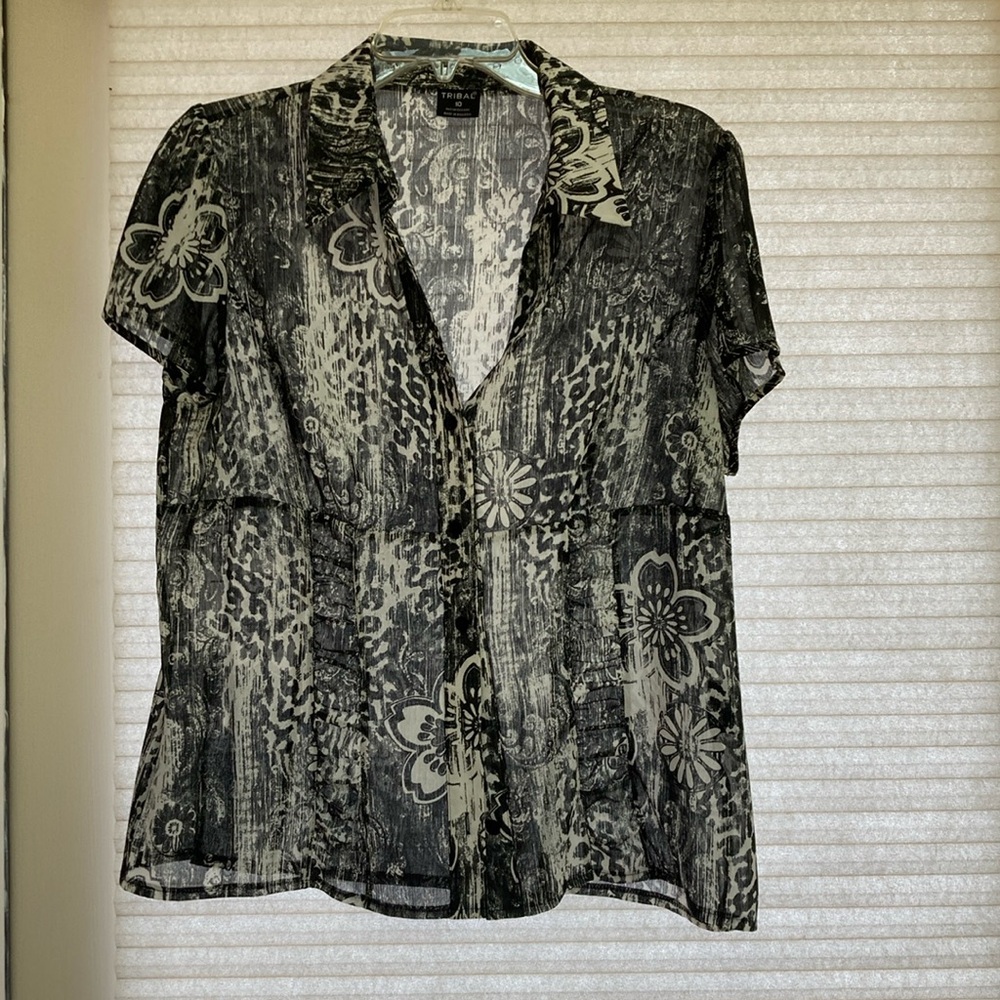 Tribal women’s collared sheer blouse, size 10